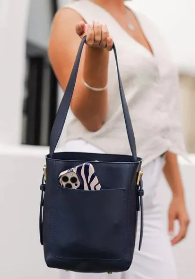 FARRELL SHOULDER BAG NAVY