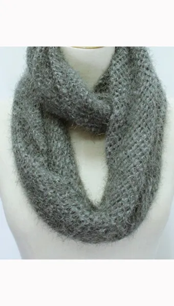 Frontier Snood Fluffy Grey