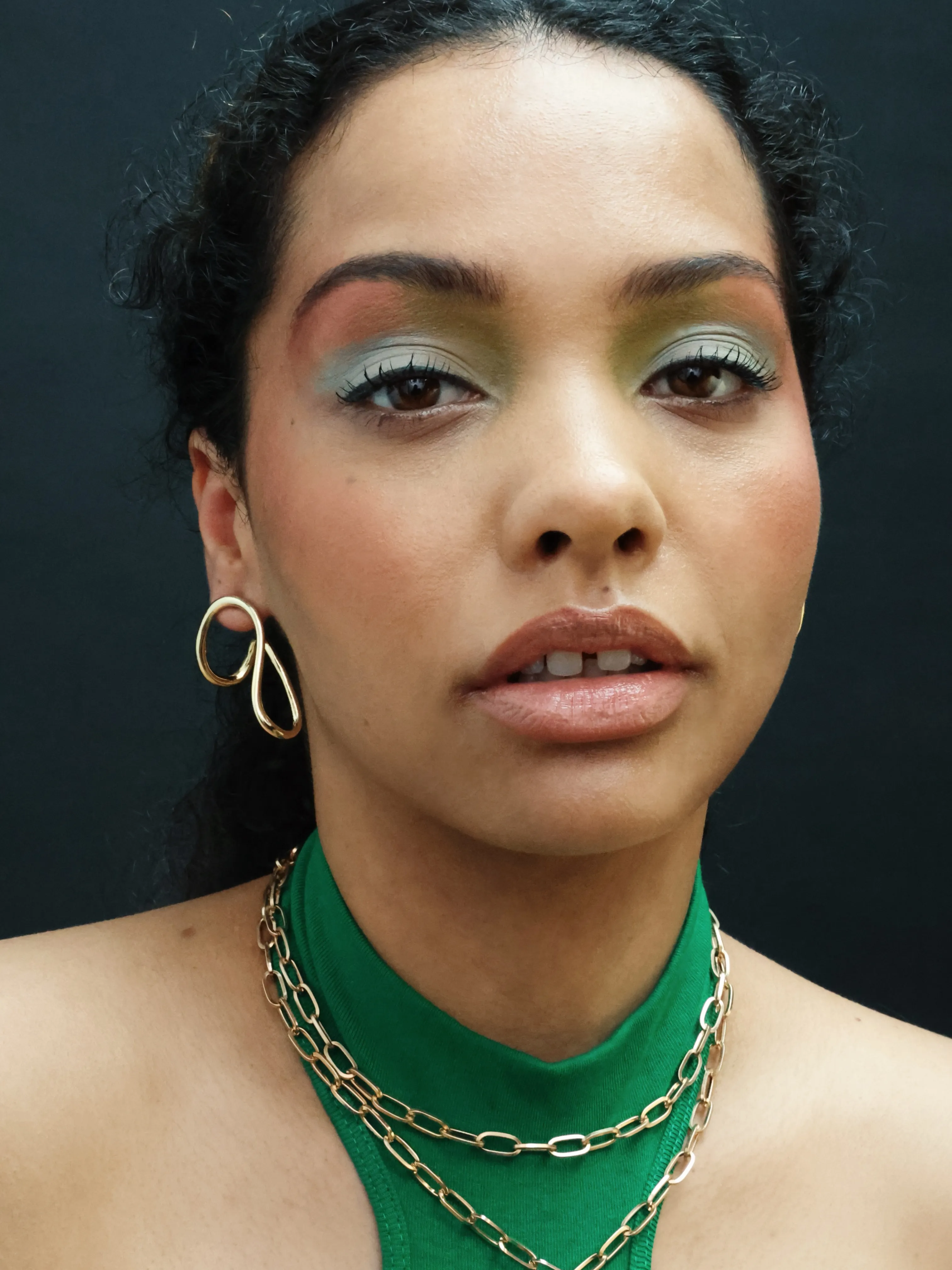 Hayati Earrings Gold