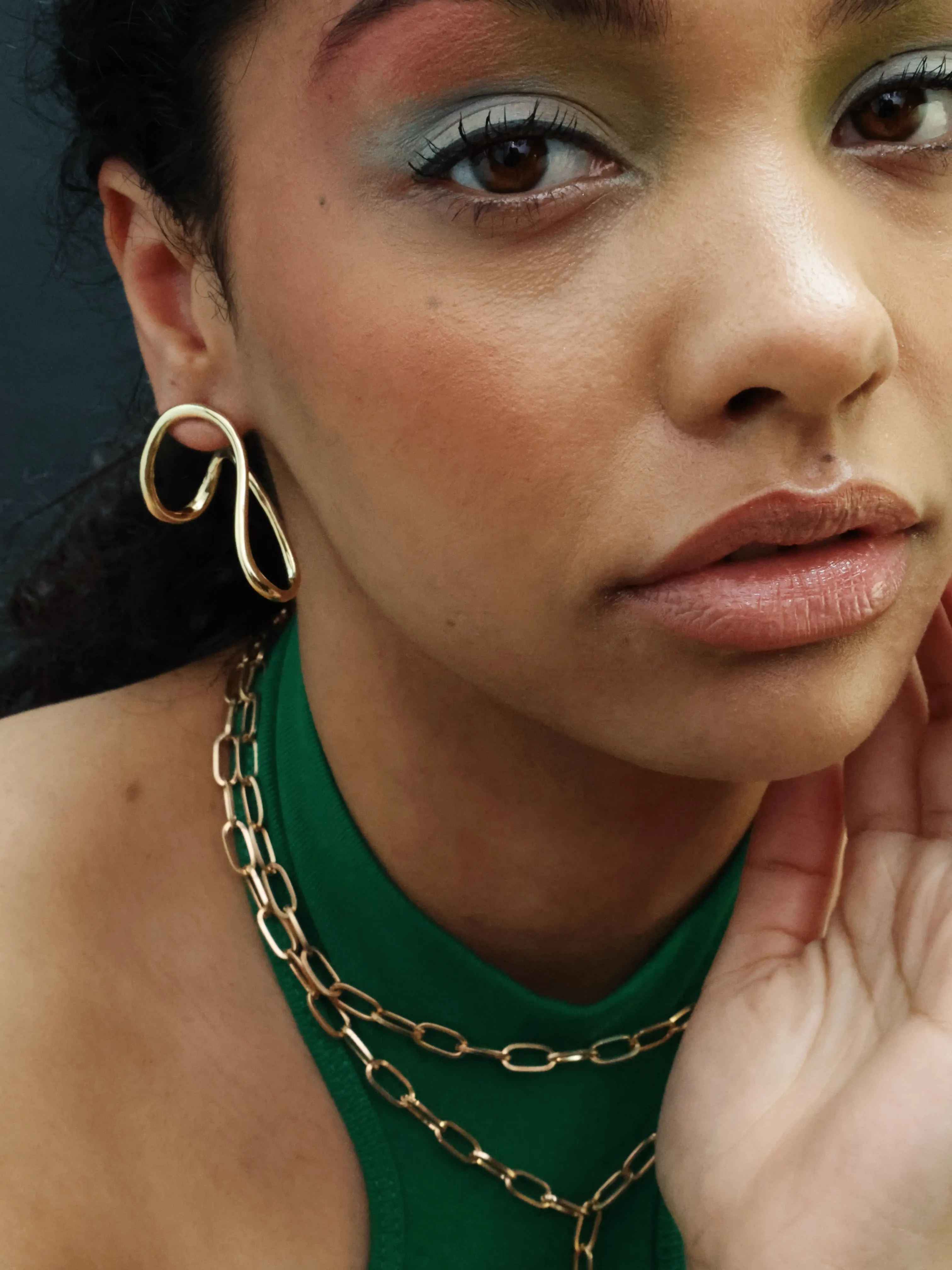 Hayati Earrings Gold